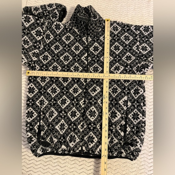 Vintage Helly Hansen Black & White Snowflake Fleece W/zip Closure Jacket Sz S - Picture 10 of 10